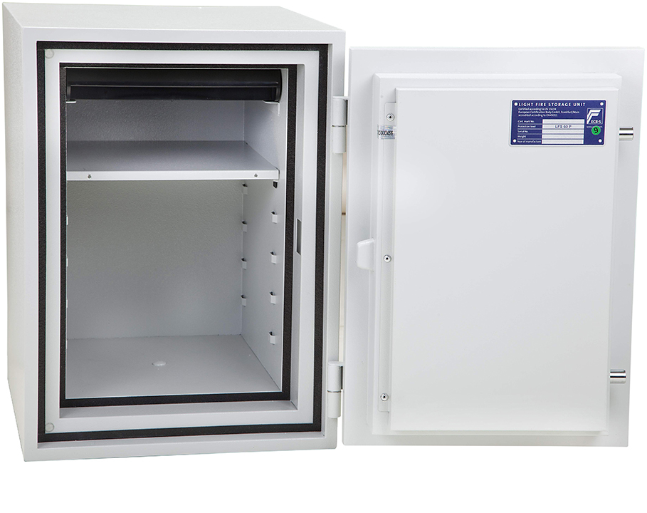 Burton Firebrand safe MkII size 2 open Burton Firebrand safe MkII size 2 open