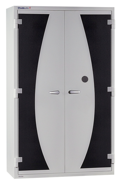 Chubbsafes DPC size 670 closed